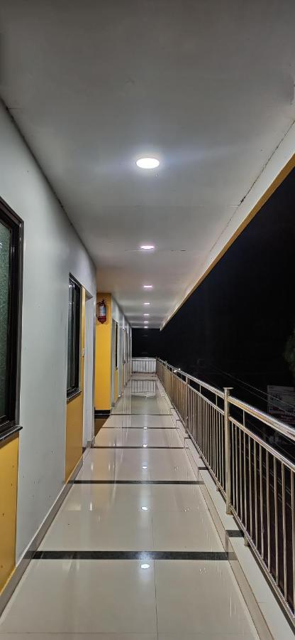 Hotel Gananjaya Gokarna  Exterior foto